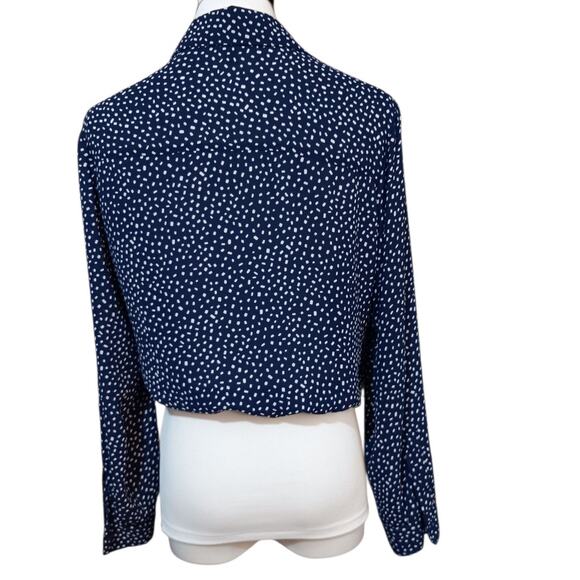 EXPRESS Cute Tie Top Blouse XS Front Pockets Blousy Fit Navy Blue Career Casual - Picture 3 of 8